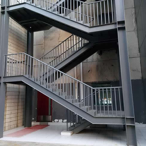 钢结构楼梯工程流程到成型样式
